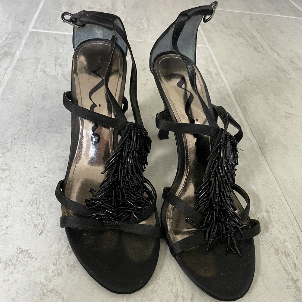 Black Nina high heels 👠 Size 6